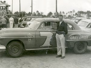 Bob Flock piloted this car for Frank Christian in 1949. Bob was in control of Lakewood's Strictly Stock event until losing a wheel.