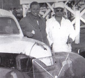 Irwin's friends Swayne Pritchett and Jack Edwards in 1947.  Pritchett would lose his life in 1948 as a result of a crash at a track near Jefferson, Georgia.