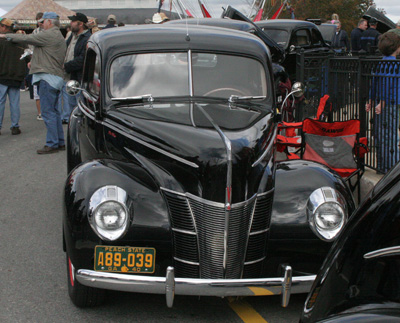 40Ford – Here’s one of the dozens of beautiful 40’s era Fords that were on display.
