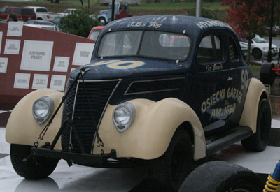 J.B. Day’s replica of GRHOF member Ed Samples' racer was on display.