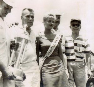Smith in victory lane after winning the 1960 Firecracker 250 at Daytona International Speedway.